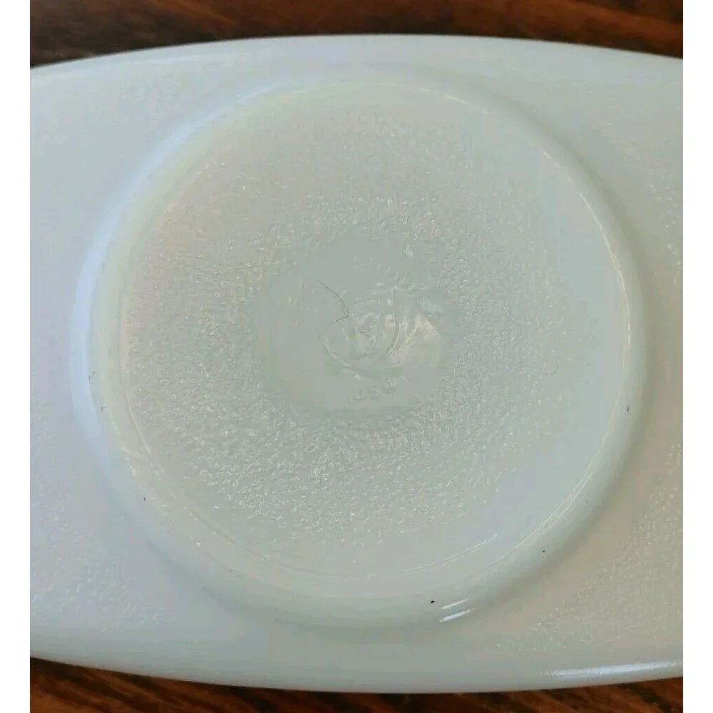 VTG Anchor Hocking Fire King Blue Tulip Scroll 'Oven Safe' Milk Glass Pan Set/2